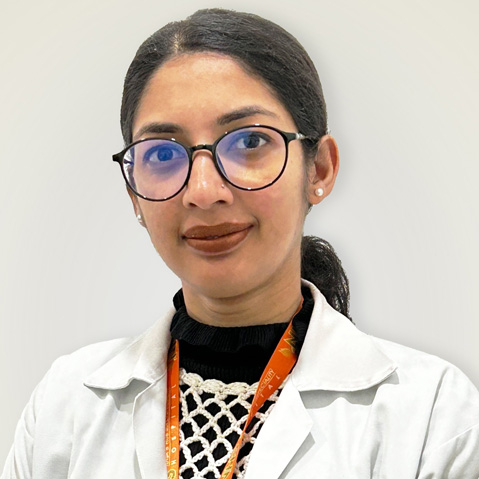 Dr Komal
